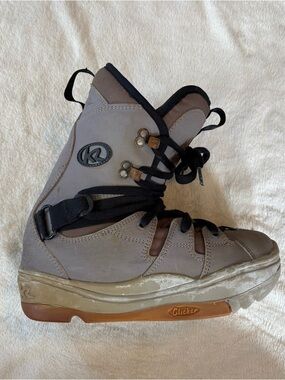 K2 Men's Gray/Tan Snowboard Boots - K2 Clicker Compatible